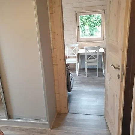 Nellies Log Cabin