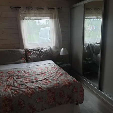 Nellies Log Cabin Holiday home