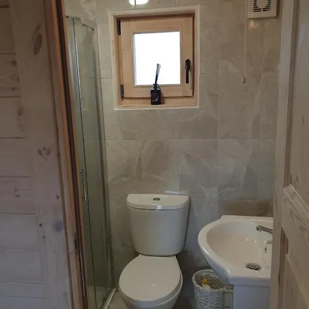 Holiday home Nellies Log Cabin *